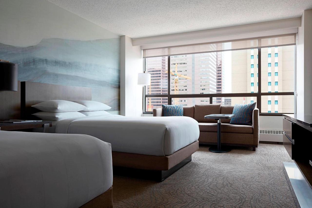 Calgary Marriott Downtown Hotel Exterior photo